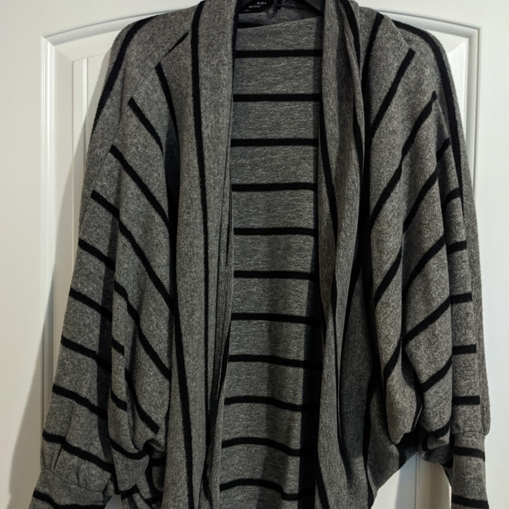 Gently Used Black and Grey Cardigan Size Medium